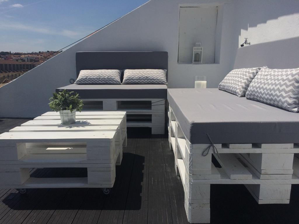 A Terrace On A Topfloor With A View Lissabon Exterior foto